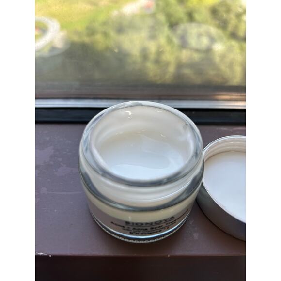 BIONOVA Acne + Acne Scar Treatment with UV Chromophores - Picture 4 of 6